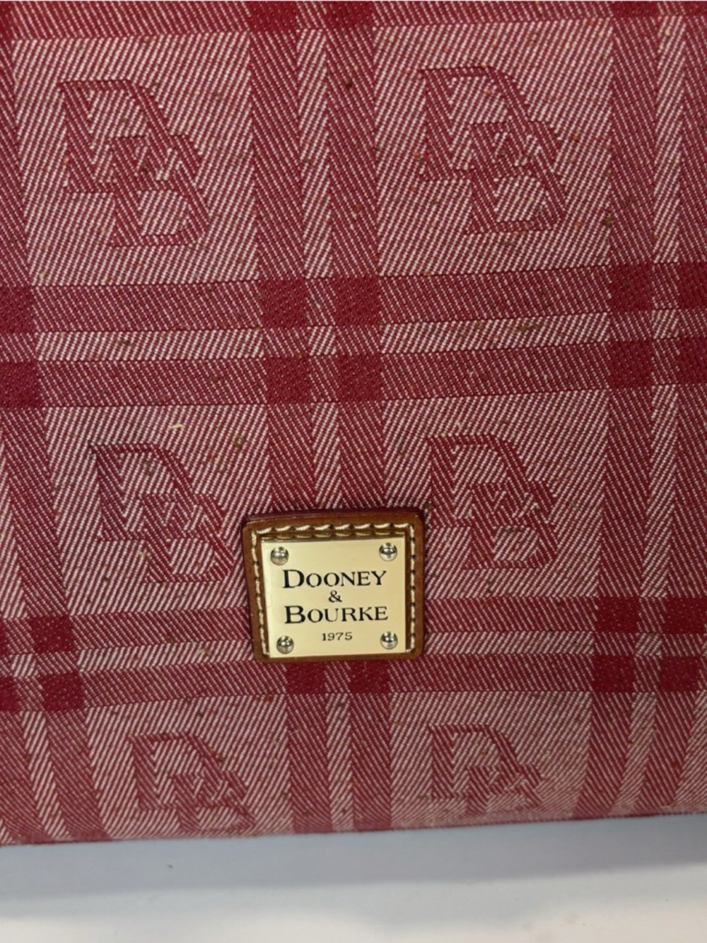 Dooney And Bourke Red Plaid Canvas Signature Large Tote/Red Leather Zip Wallet - Picture 4 of 16